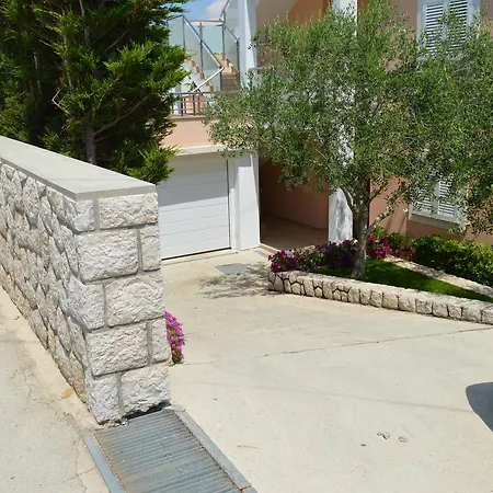 Apartman Lorenco Pag Town